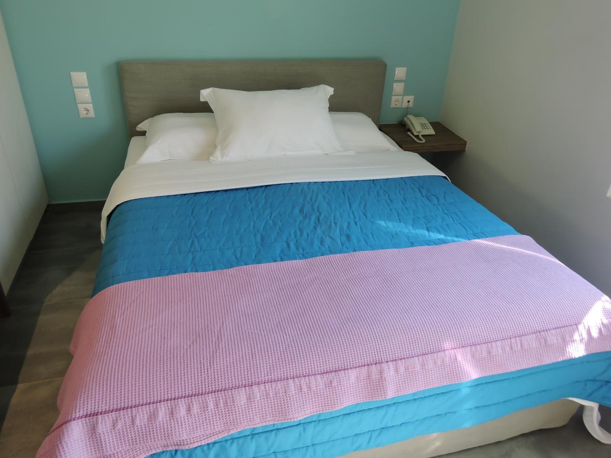 Alissachni Luxury Aparthotel Derveni