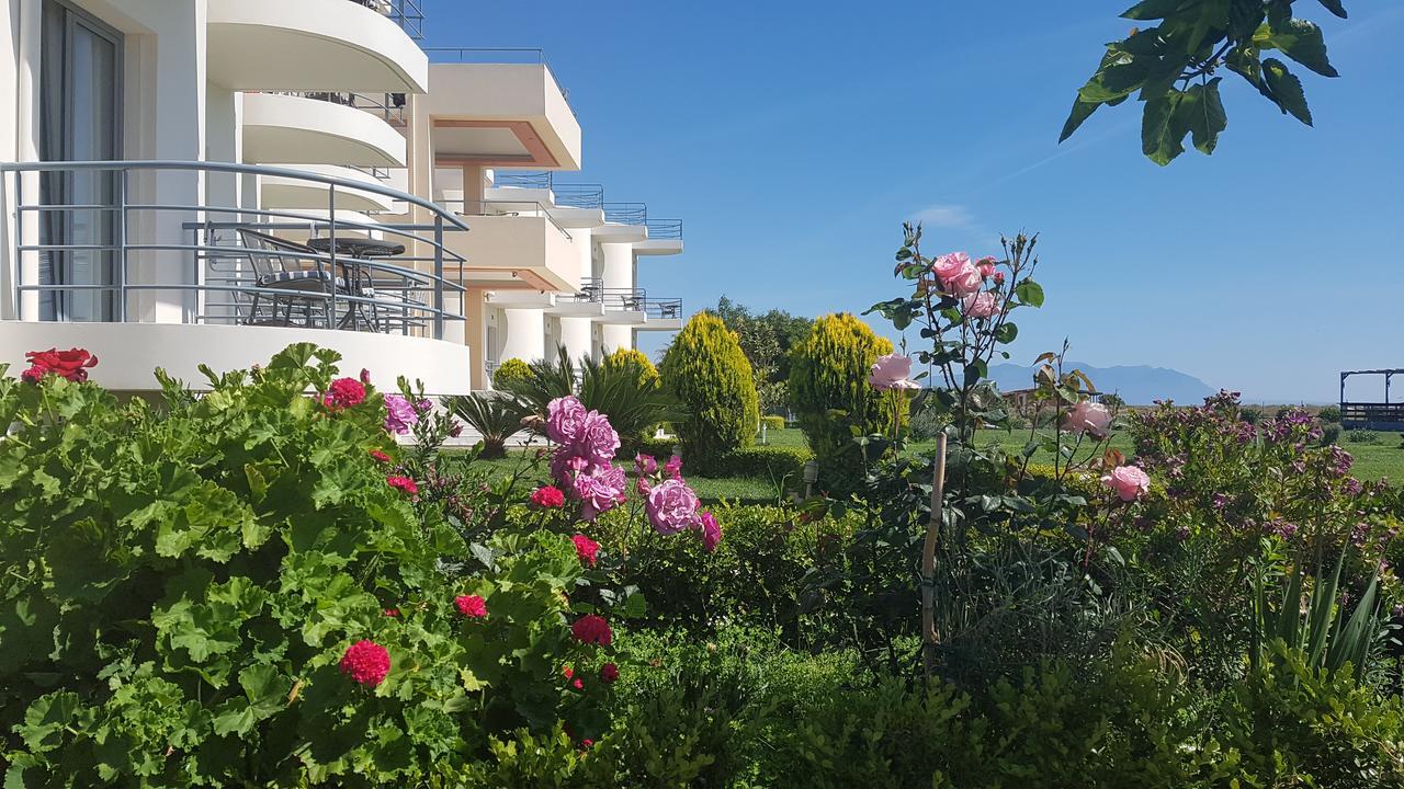 Ostria Kakovatos Hotel