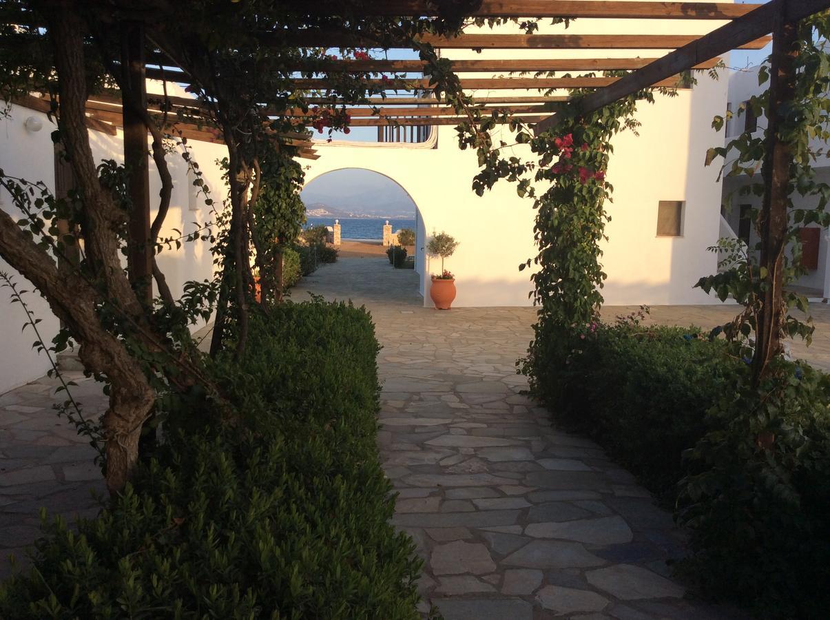 Hotel Arokaria Seaside 2*
