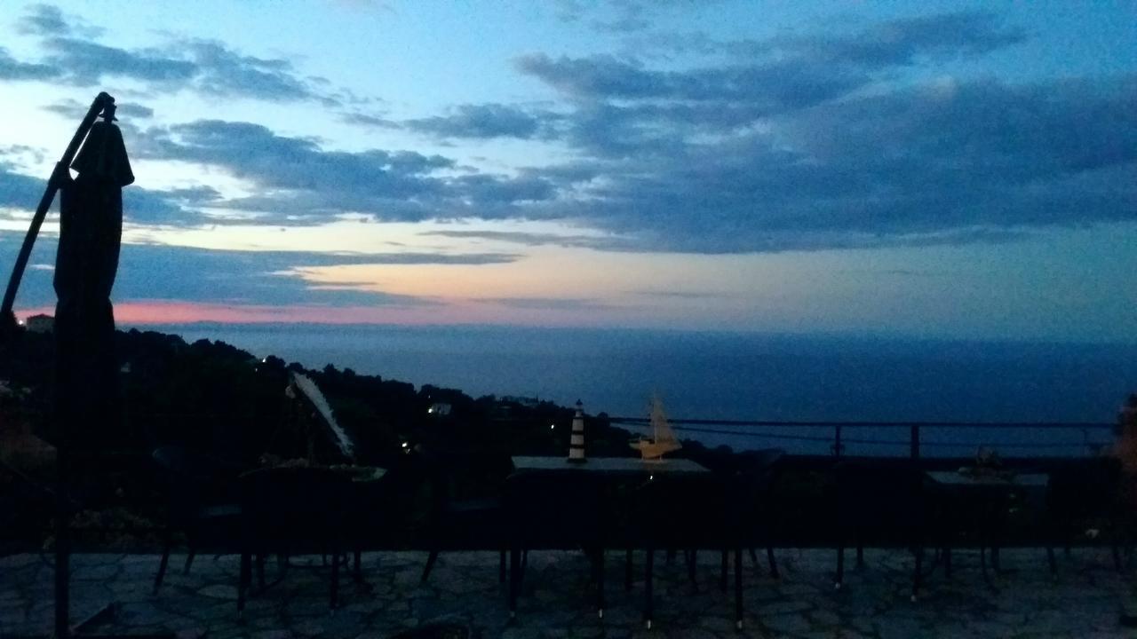 Diogenis Hotel