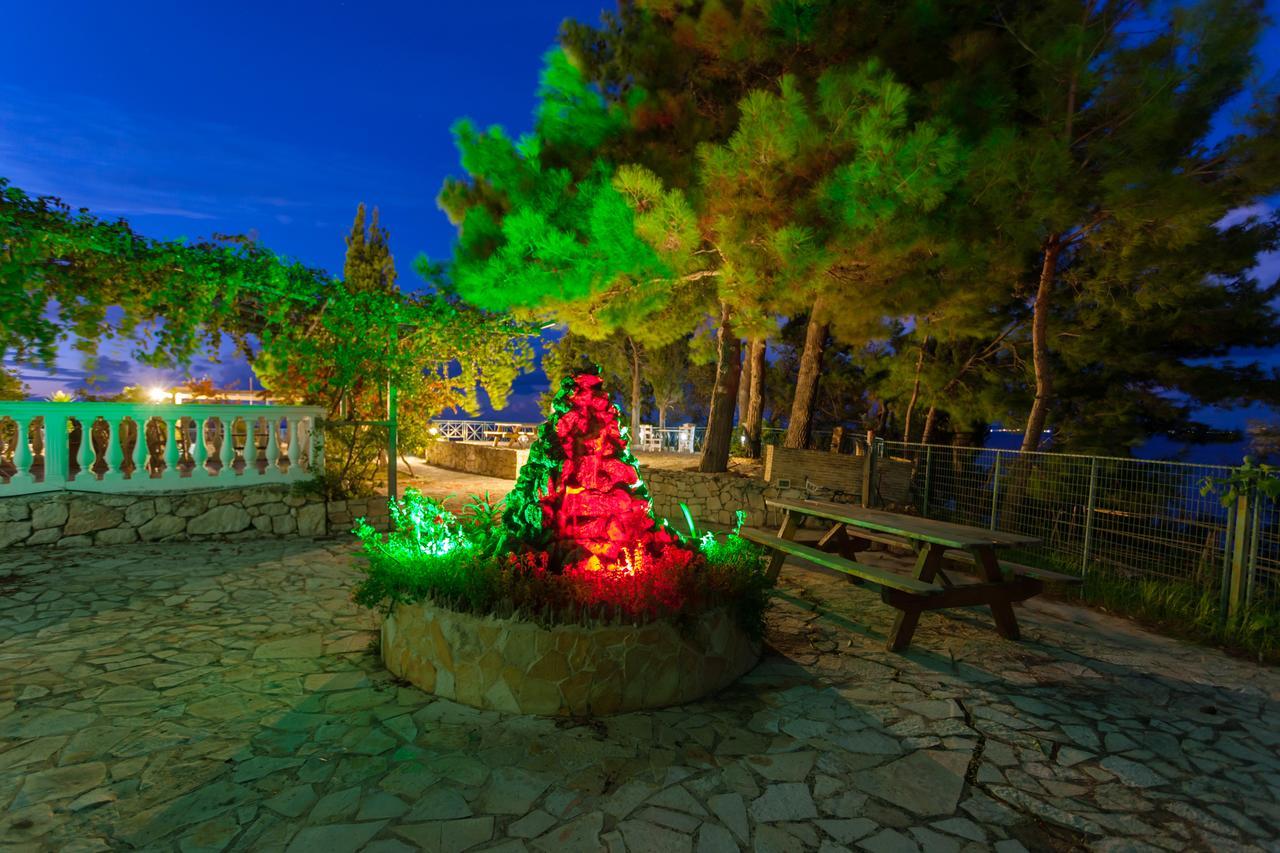Kouros Hill Aparthotel
