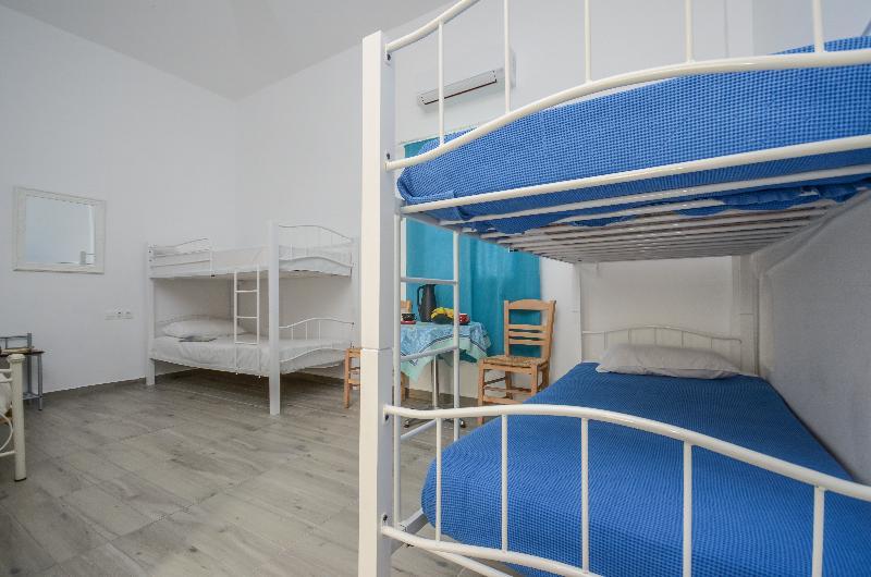 Depis Hotel 3*