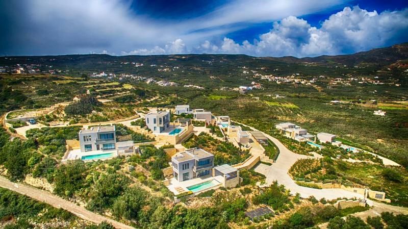 Youphoria Sea View Villa *
