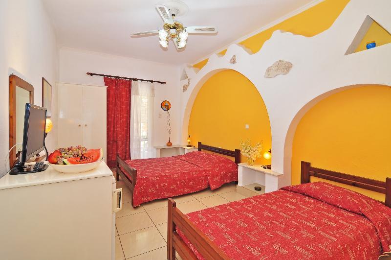 Hotel Liogerma Adamantas (Milos)
