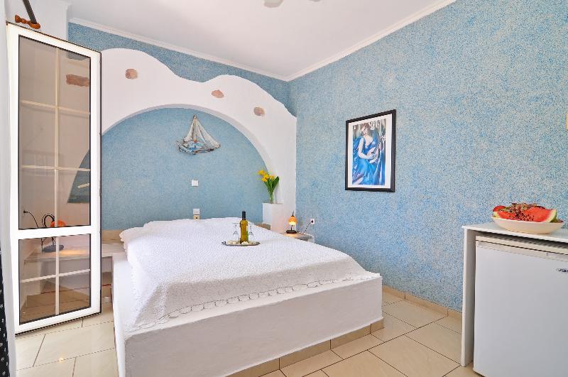 Hotel Liogerma Adamantas (Milos)
