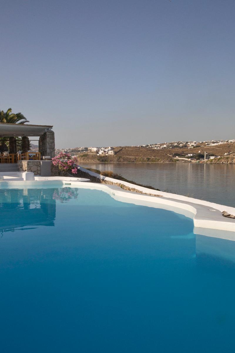 Dreambox Mykonos Hotel 3*