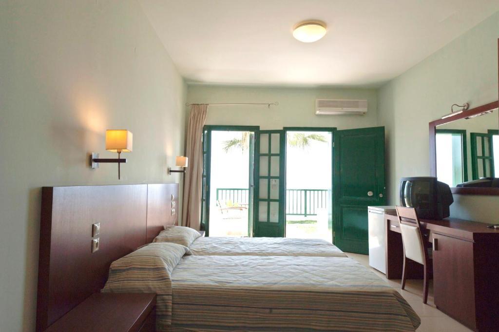 Skiathos Club & Vasilias (Skiathos)