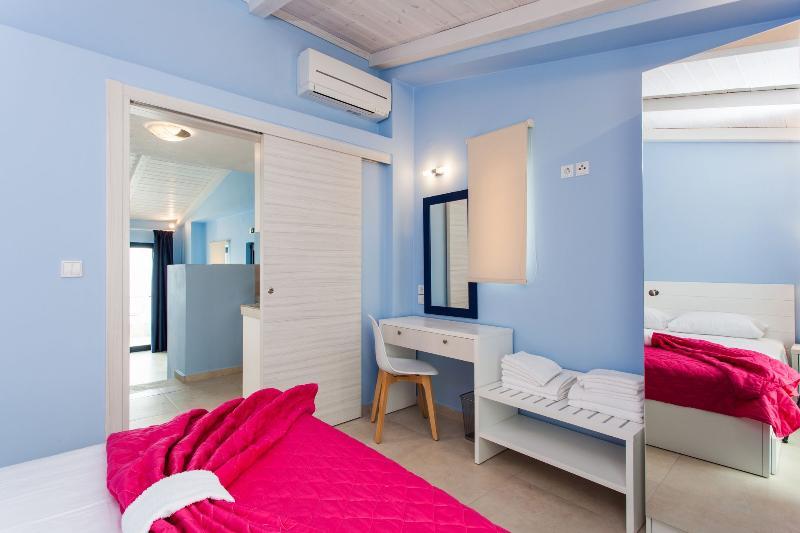 Apartment Elpiniki Luxury Nea Poteidaia