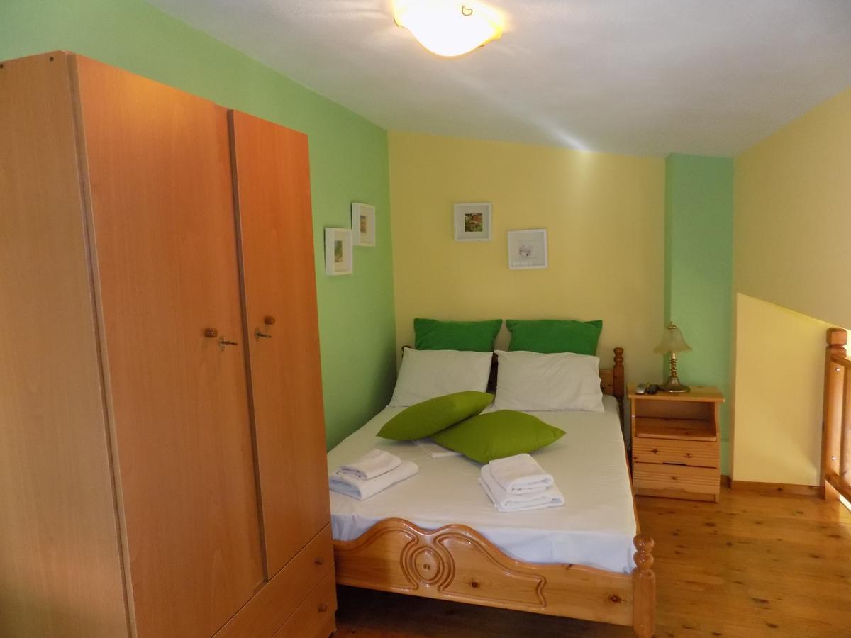Apartment Glyfoneri Maizonettes