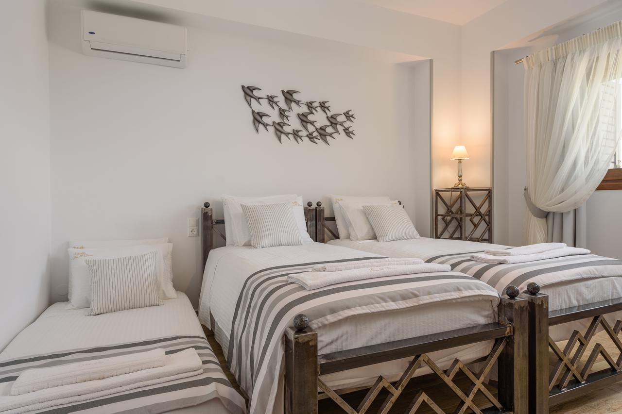 Villa Zeus & Dione Luxury Lagolion