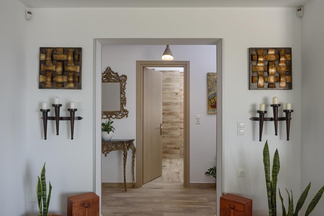 Zeus & Dione Luxury Villa Lagolion