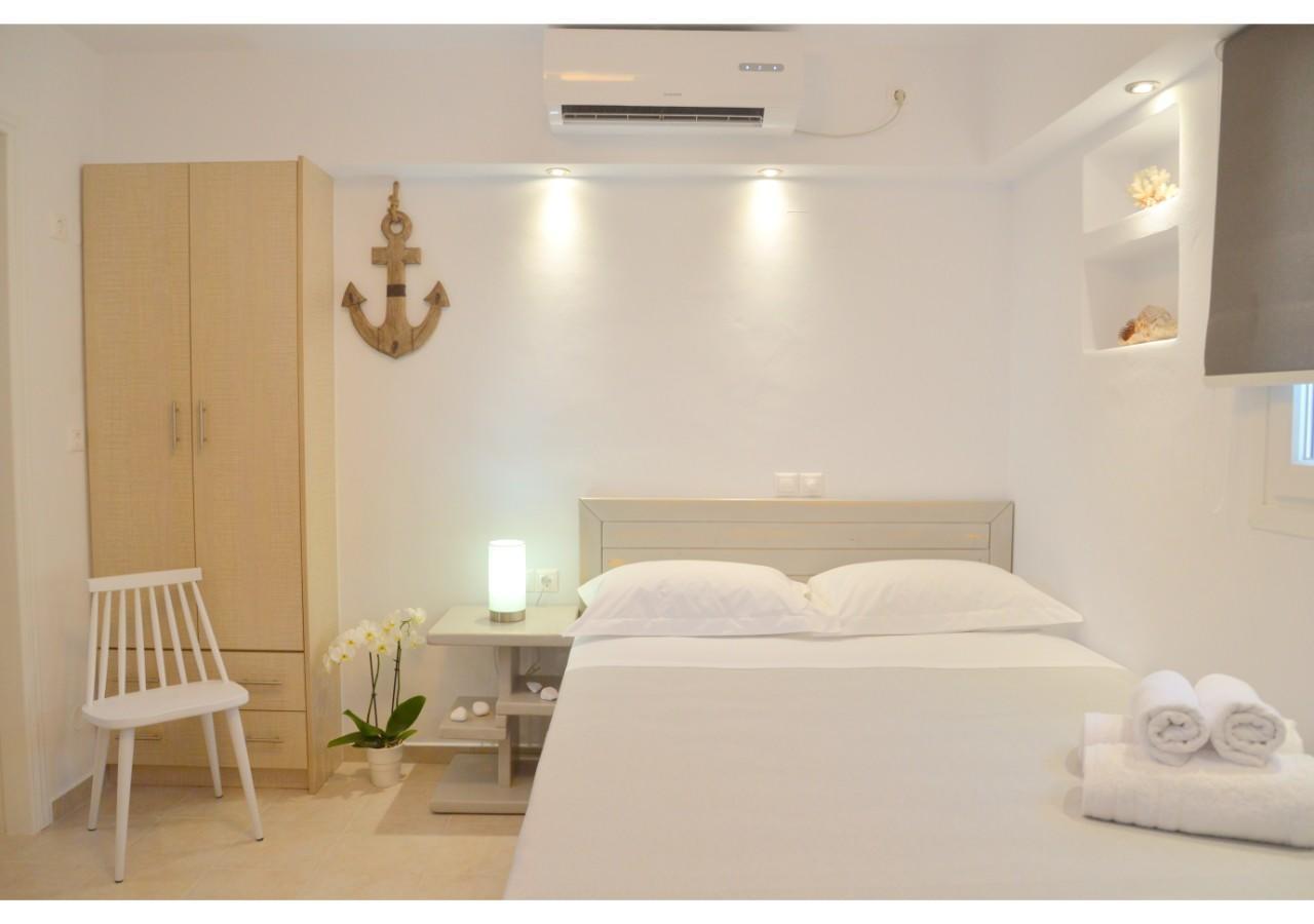 Seascape Apartment Mandrakia