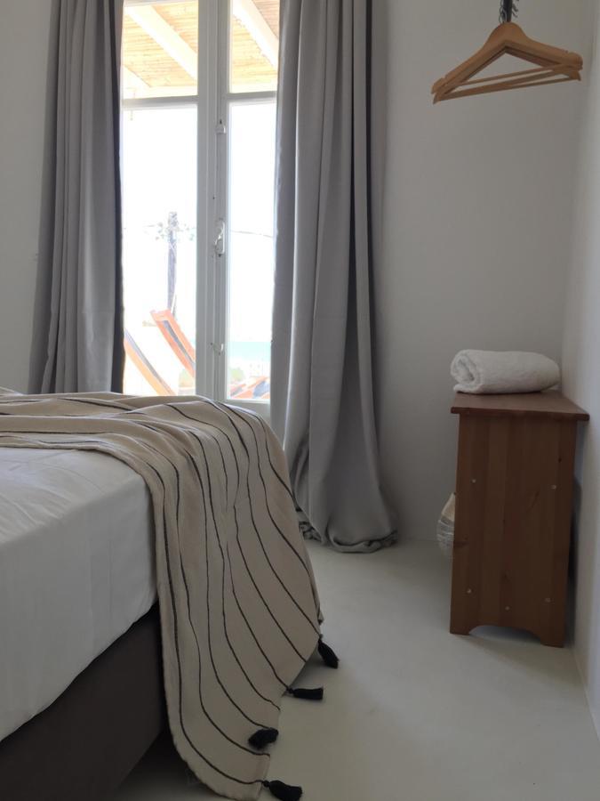 Apartment Island White *