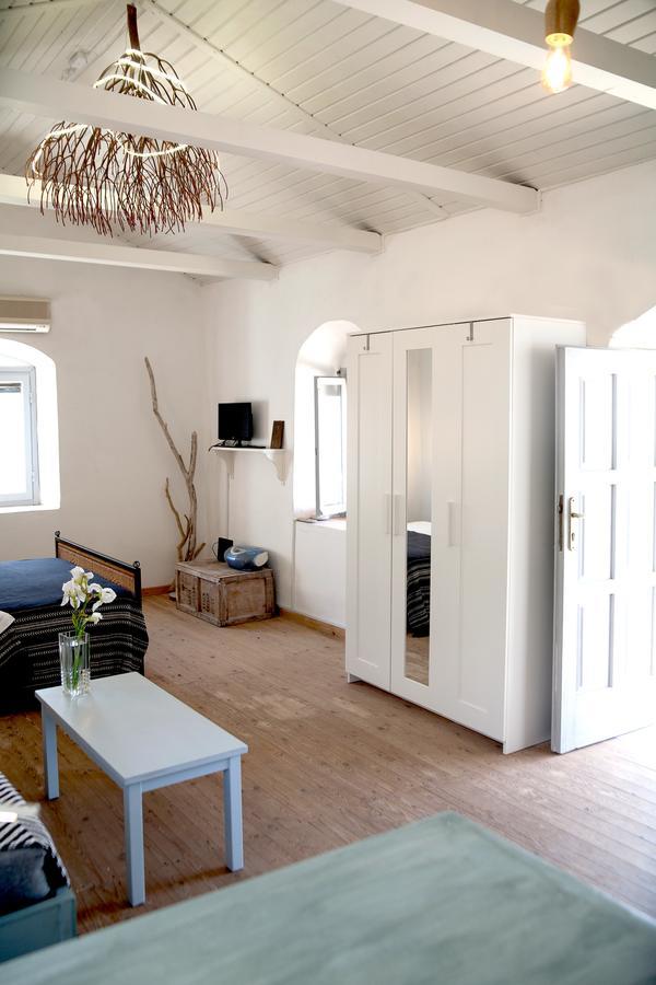 Unique With Serene Panoramic Views Holiday home