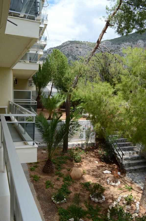 Kineta Apartments *