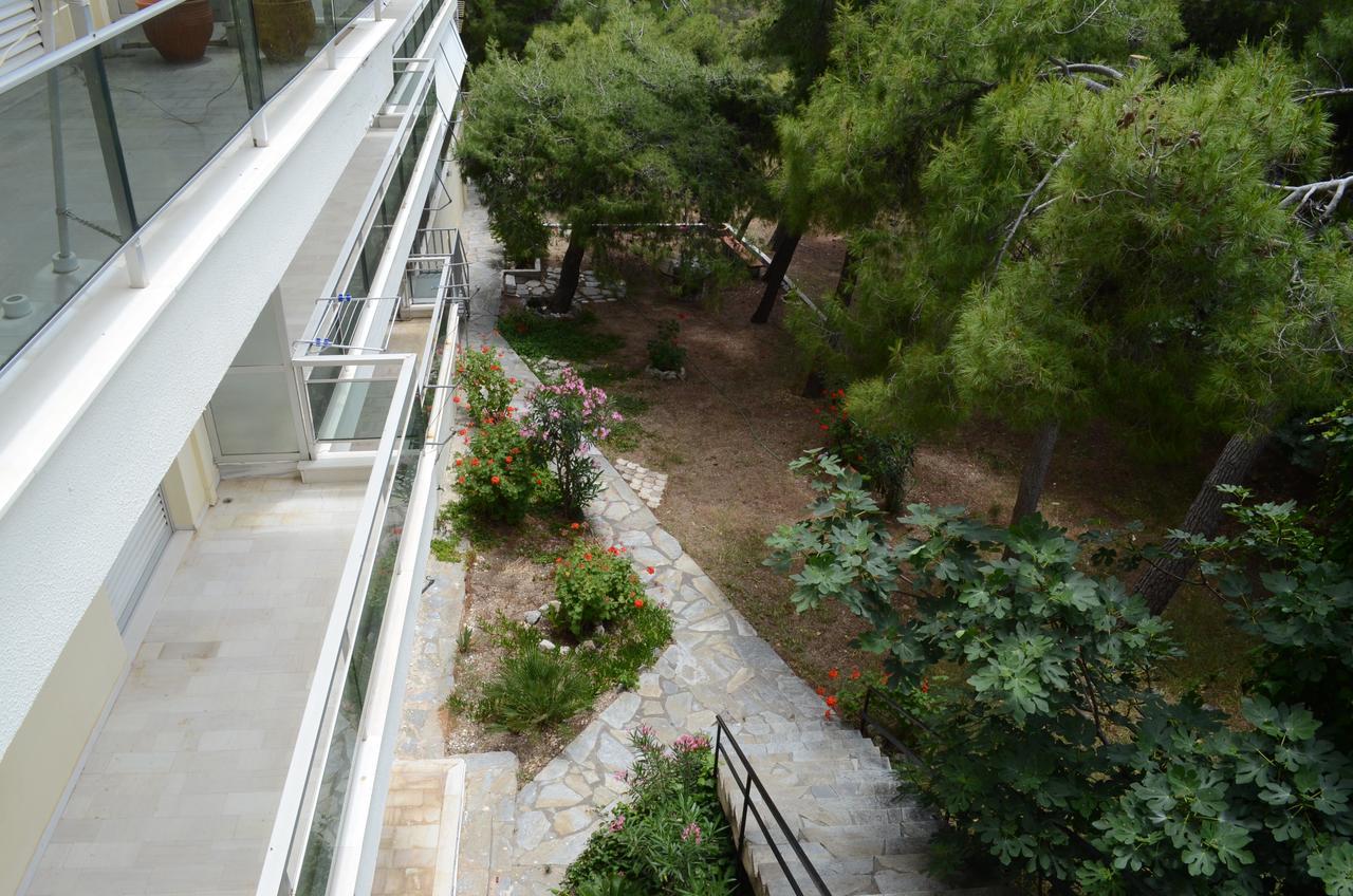 Kineta Apartments Apartment *