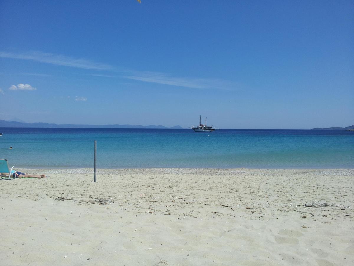 Nico Mare 1 * Paliouri
