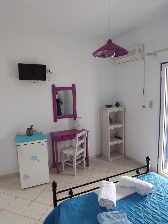 Eleftheria Livadi (Serifos)