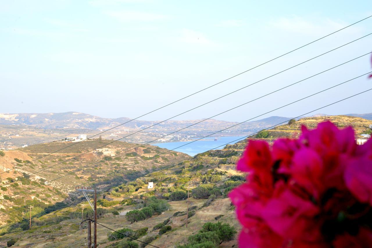 Garyfallos Milos Island