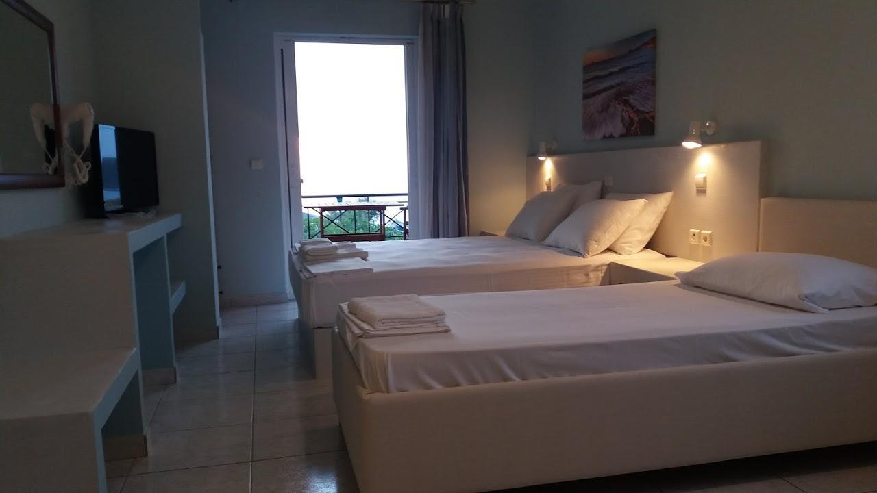 Akrogiali Apartment