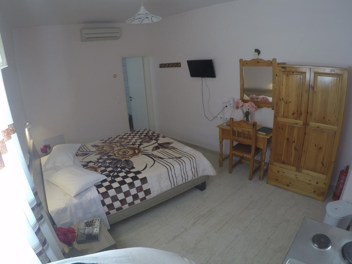 Apartment Geroulis Stefanos Studios *
