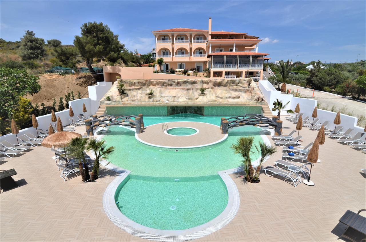 Grand Hotel