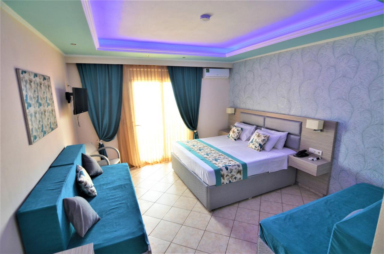 Hotel Grand 4*