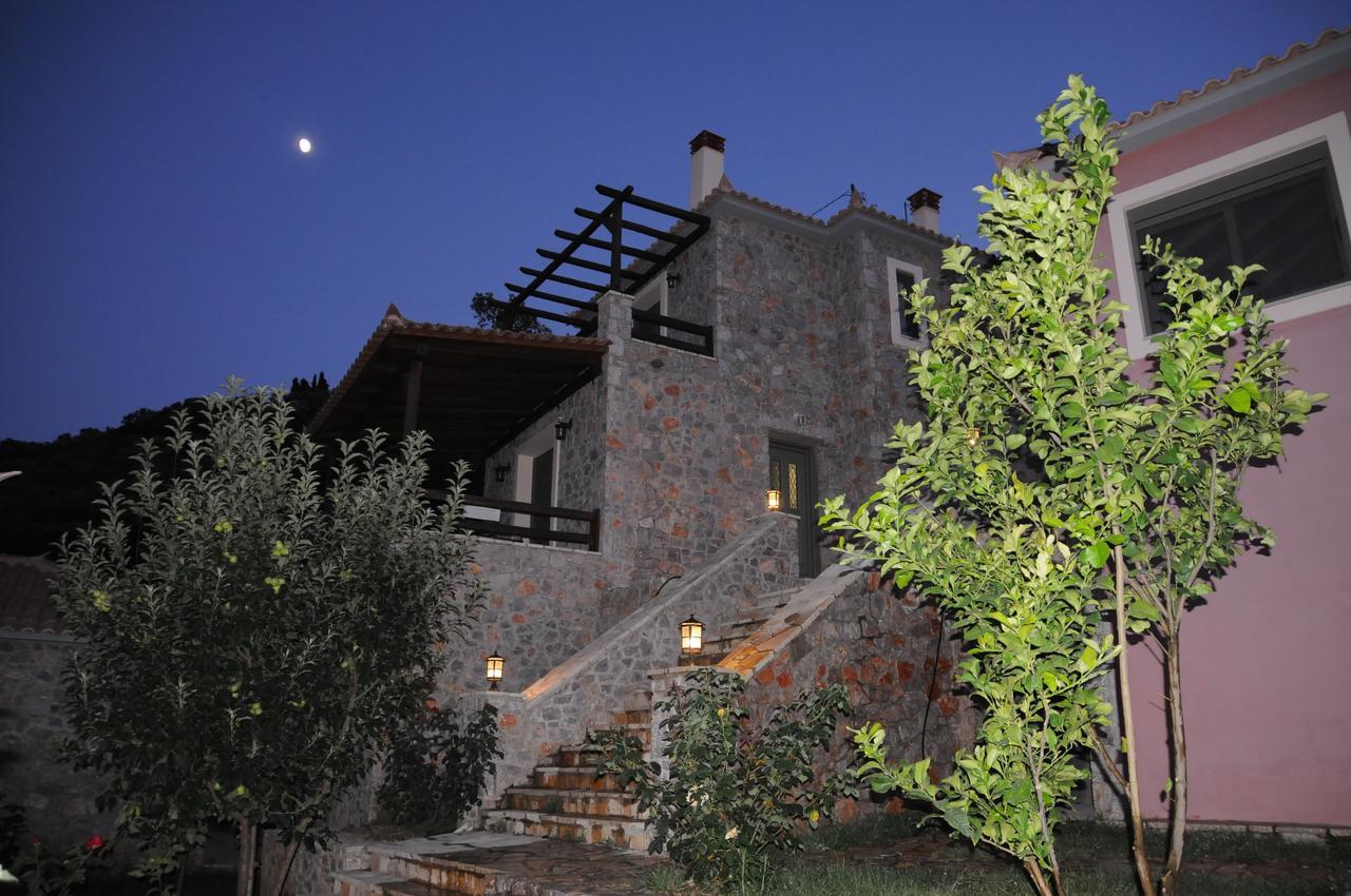 Dio Villa Leonidio