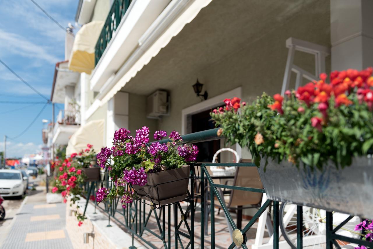 Electra & Apartment Keramoti (Macedonia)