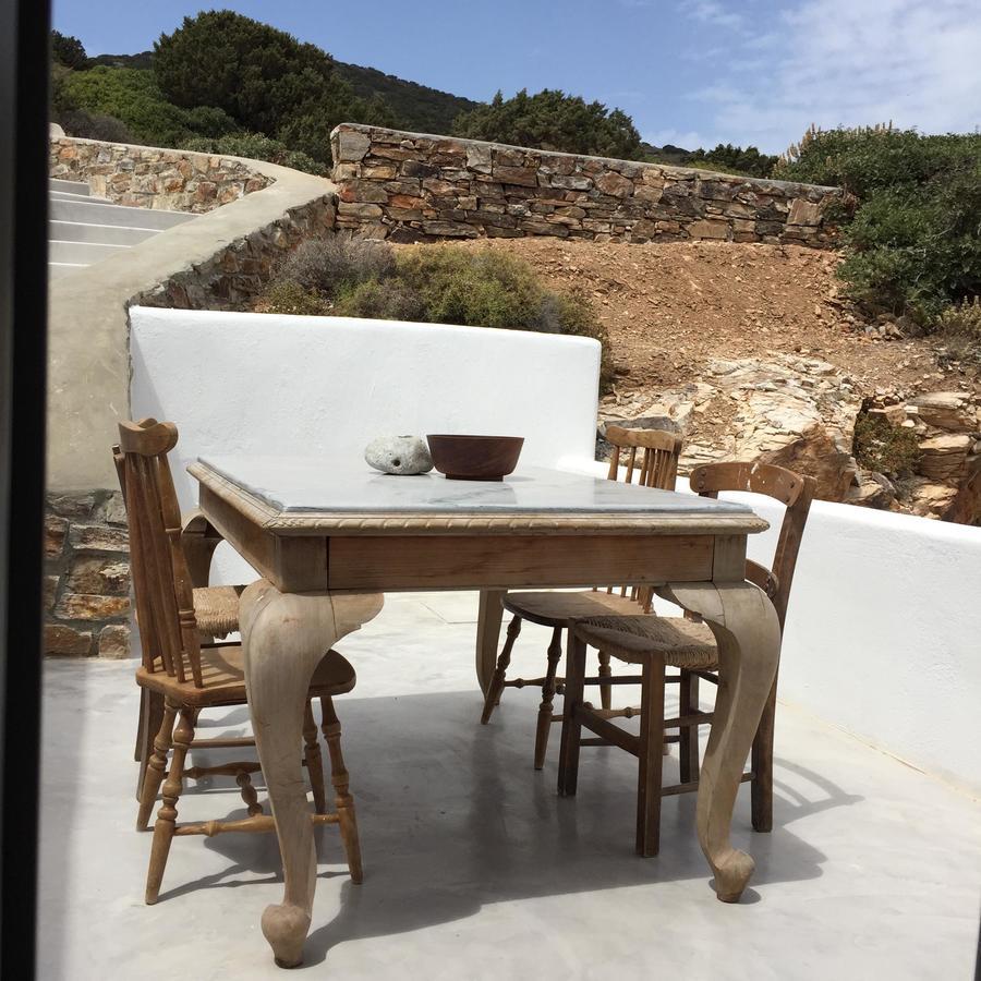 Another Island Agios Georgios (Antiparos)