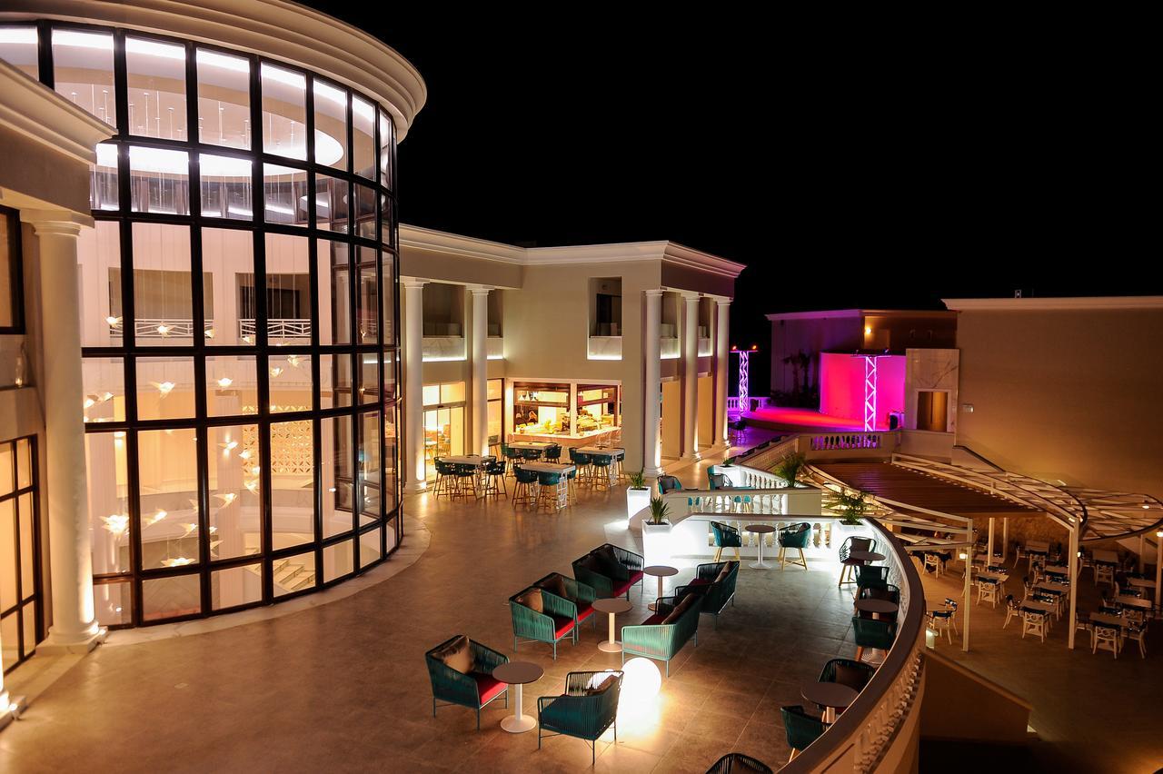 Mythos Palace & Resort Asproulianoi