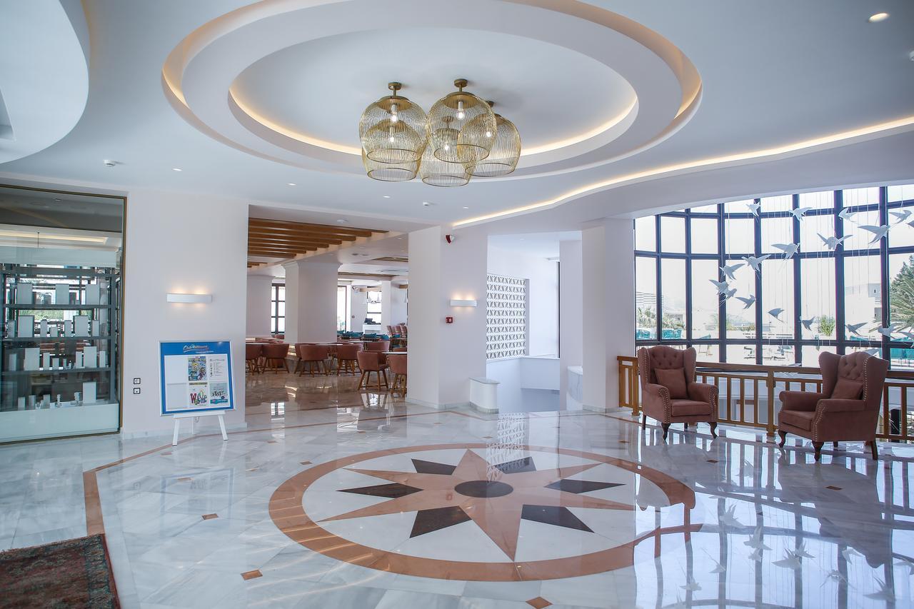 Mythos Palace & 5*