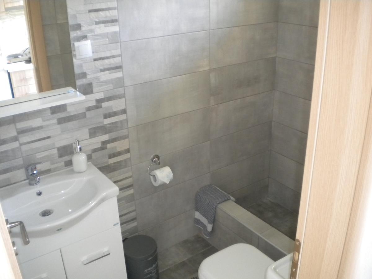 Nostos 3*