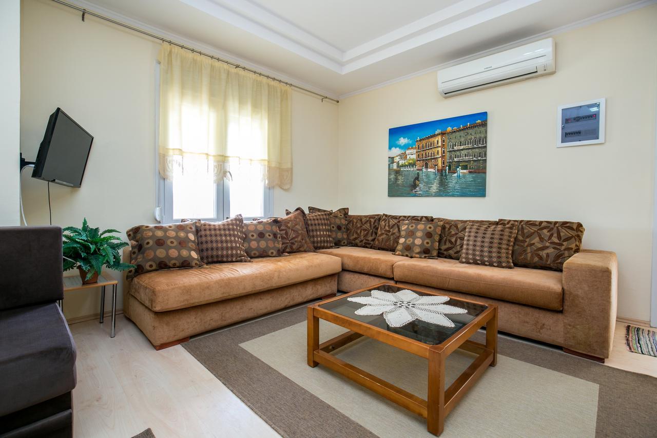 Apartment Elpis 1