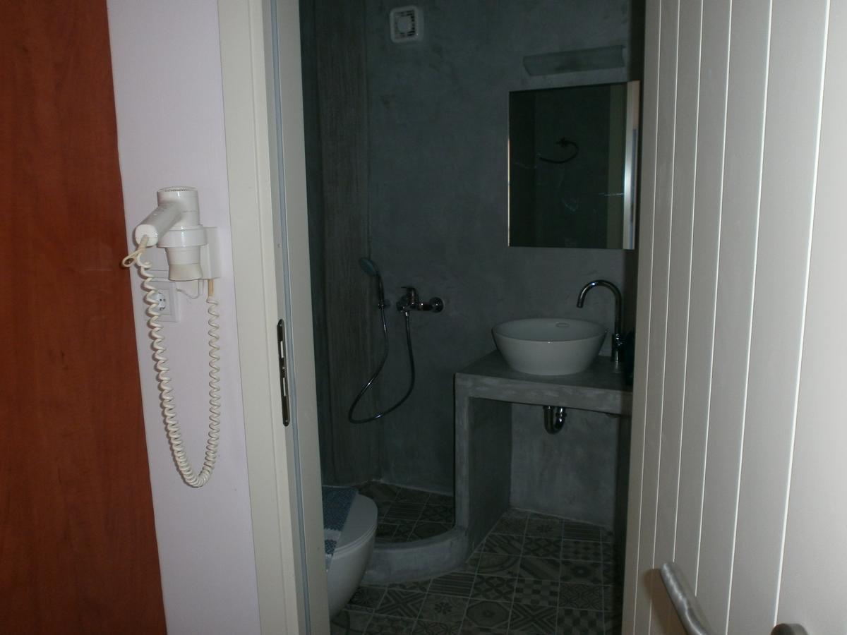 Amorgaia 1 * Katapola