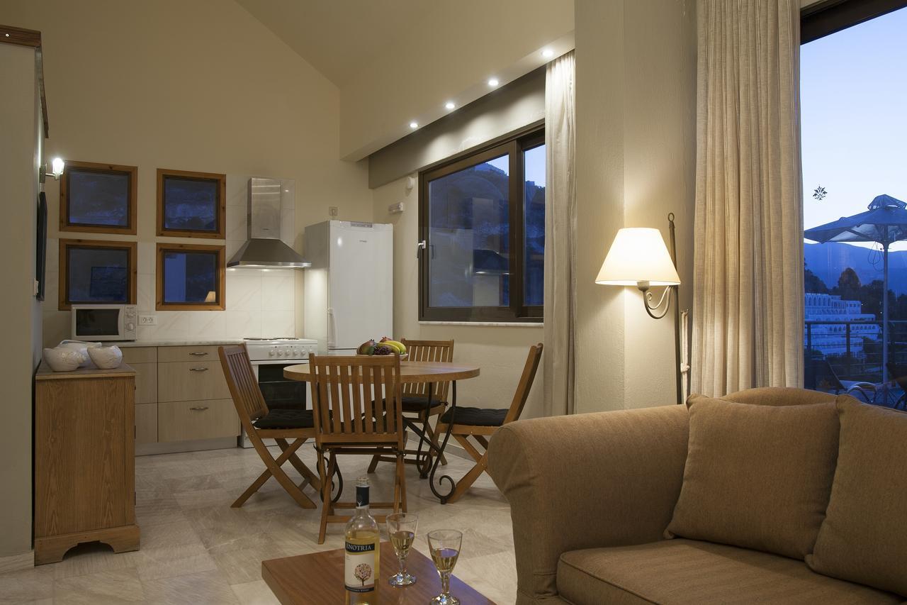 Villa Luxury Villas *