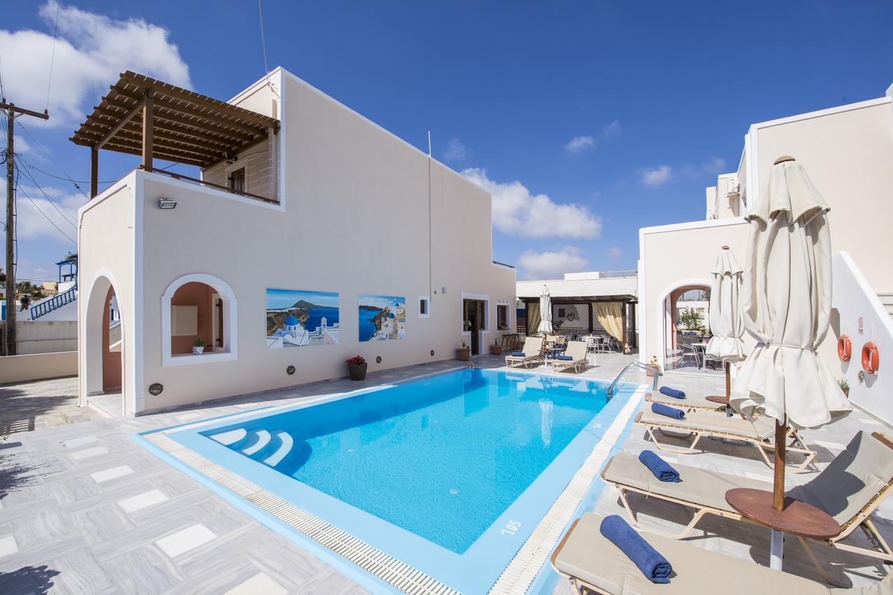 Voula 4* Perissa (Santorini)
