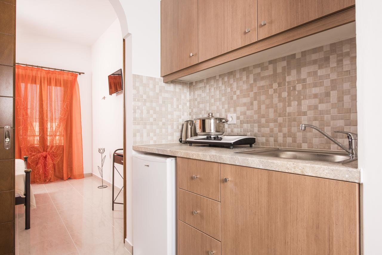Aparthotel Voula 4*