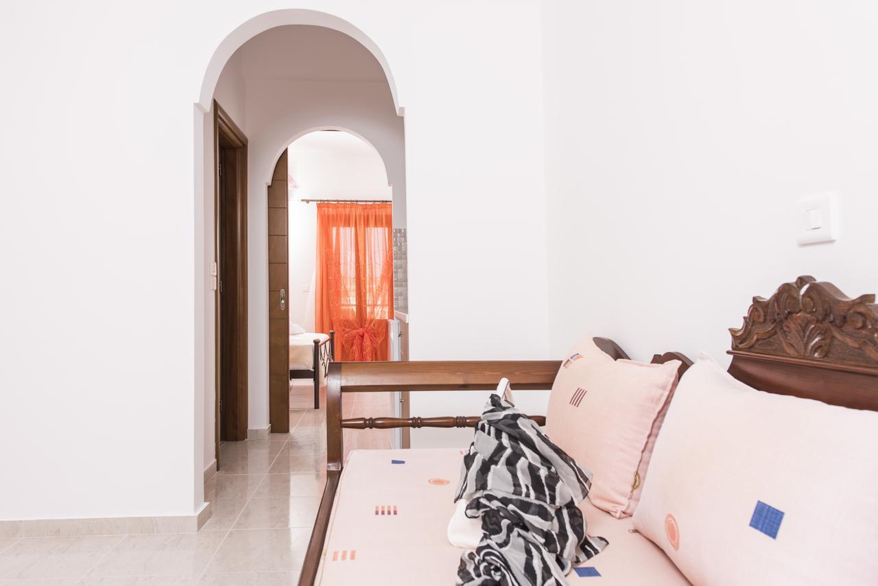 Aparthotel Voula
