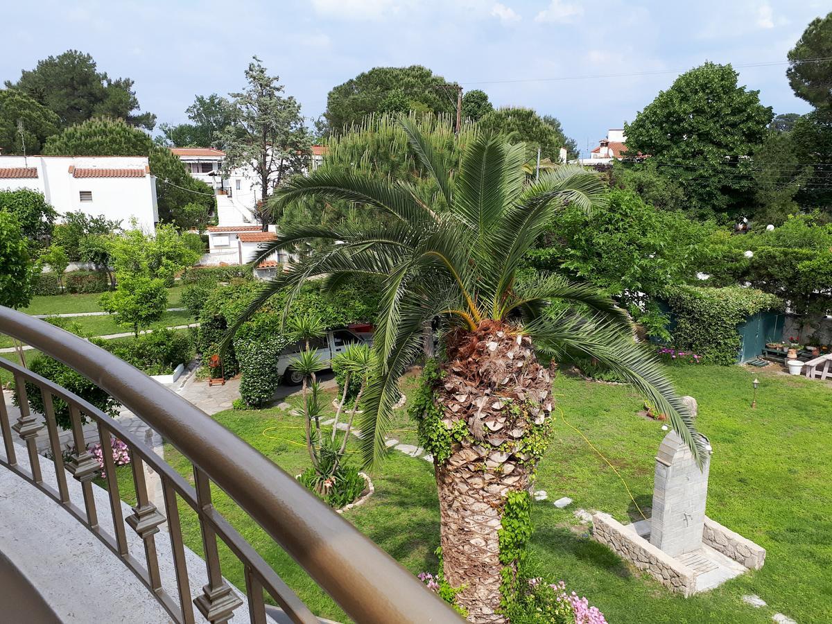 Asteras Aparthotel 2*