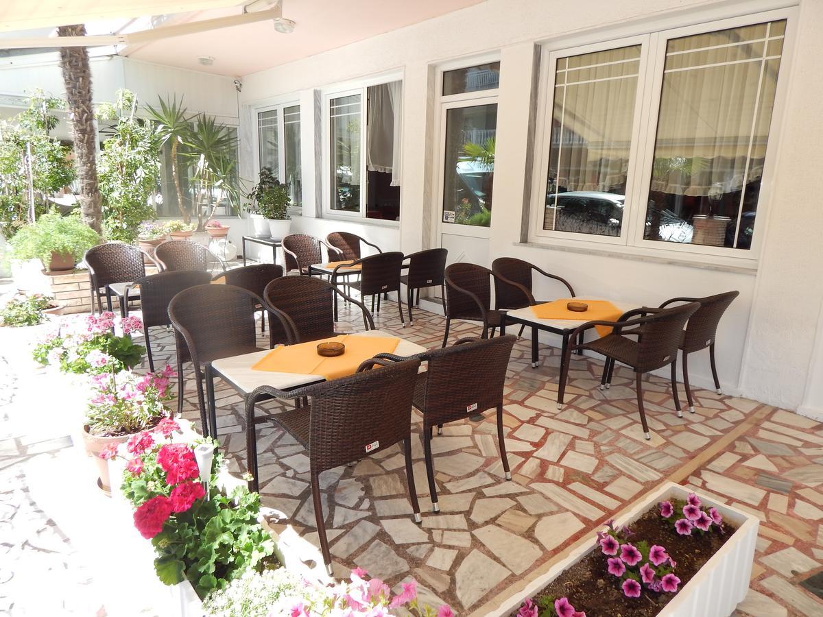 Gold Stern Hotel Paralia Katerinis