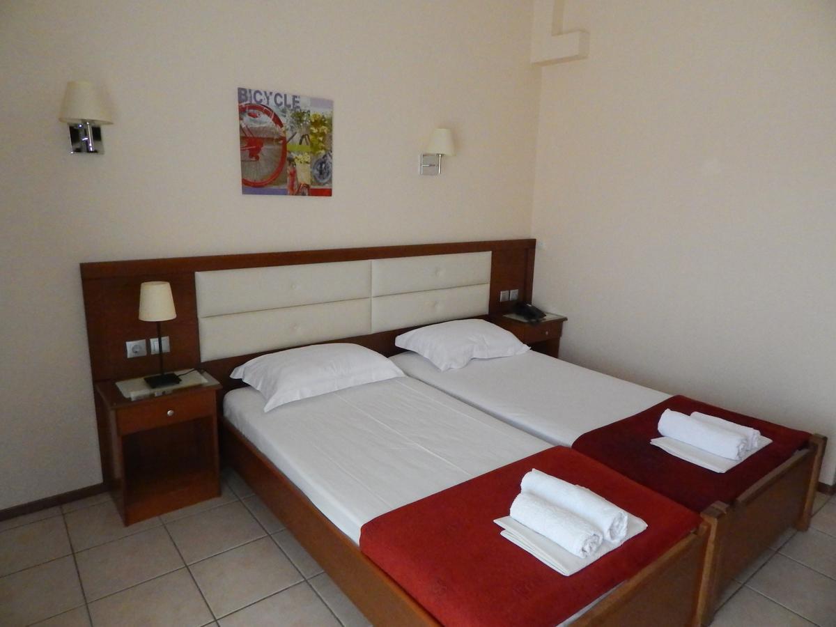 Gold Stern Hotel 3*