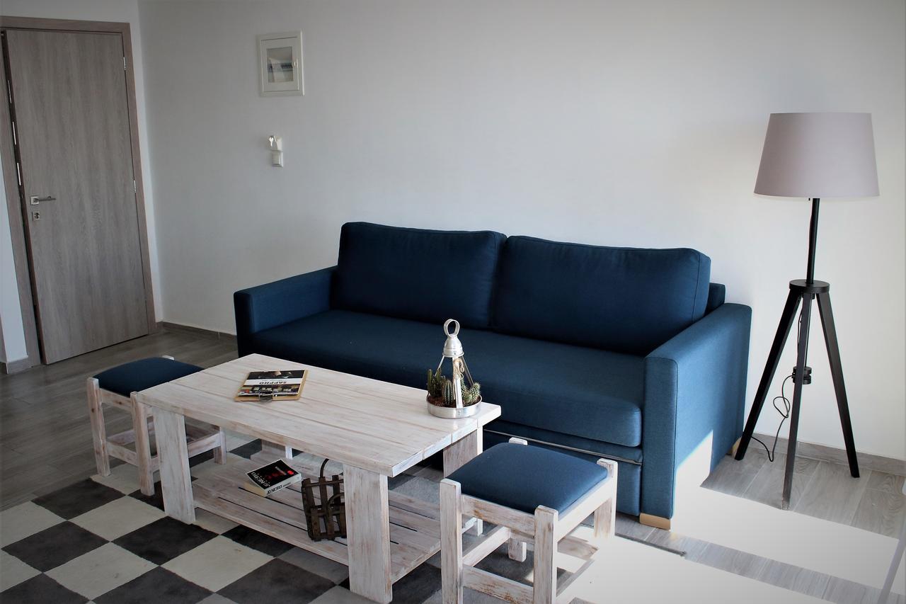 Sappho Aparthotel *