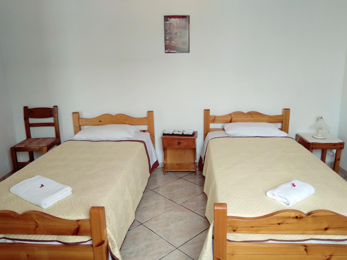 Irini Studios Apartment