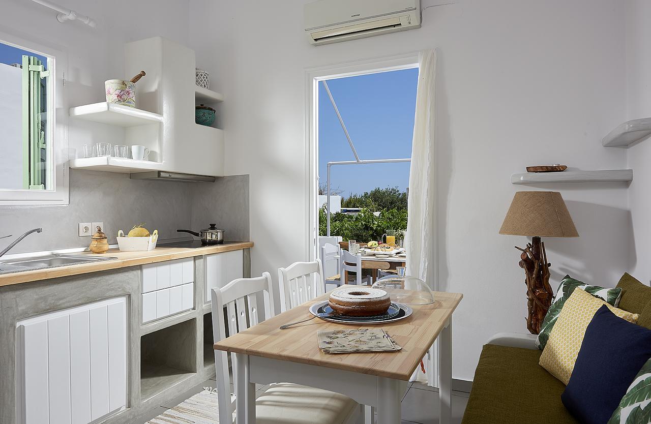 Eleni House Pollonia