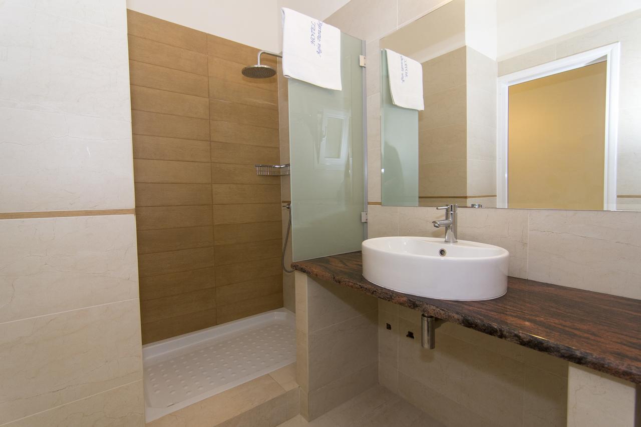 Agia Paraskevi 3*