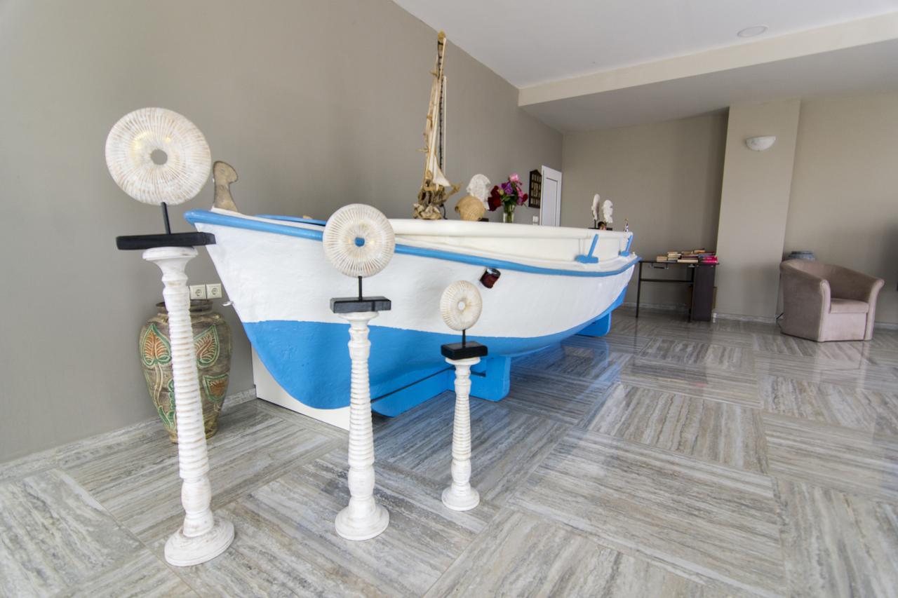 Agia Paraskevi 3*