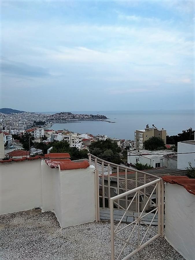 House With Amazing View *