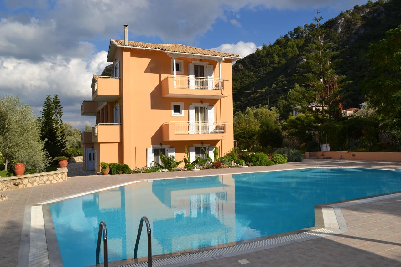 Irini Lefkada City