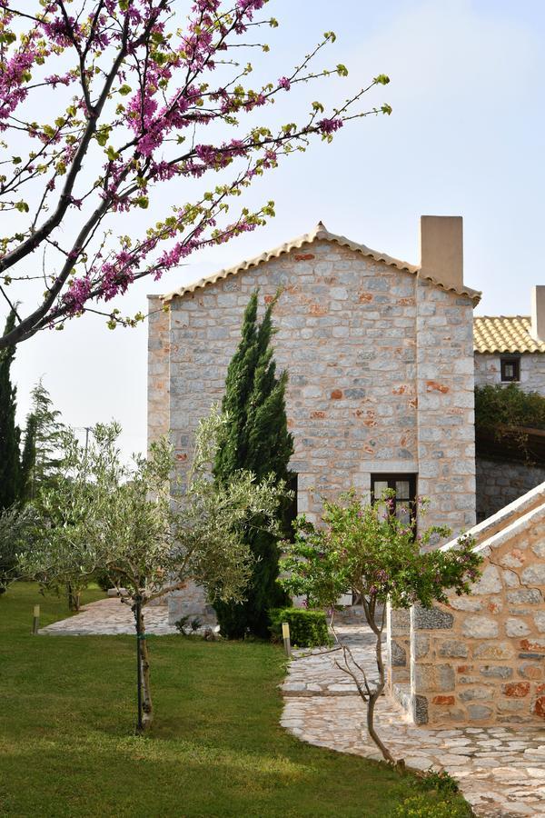 Achelatis Traditional Areopoli